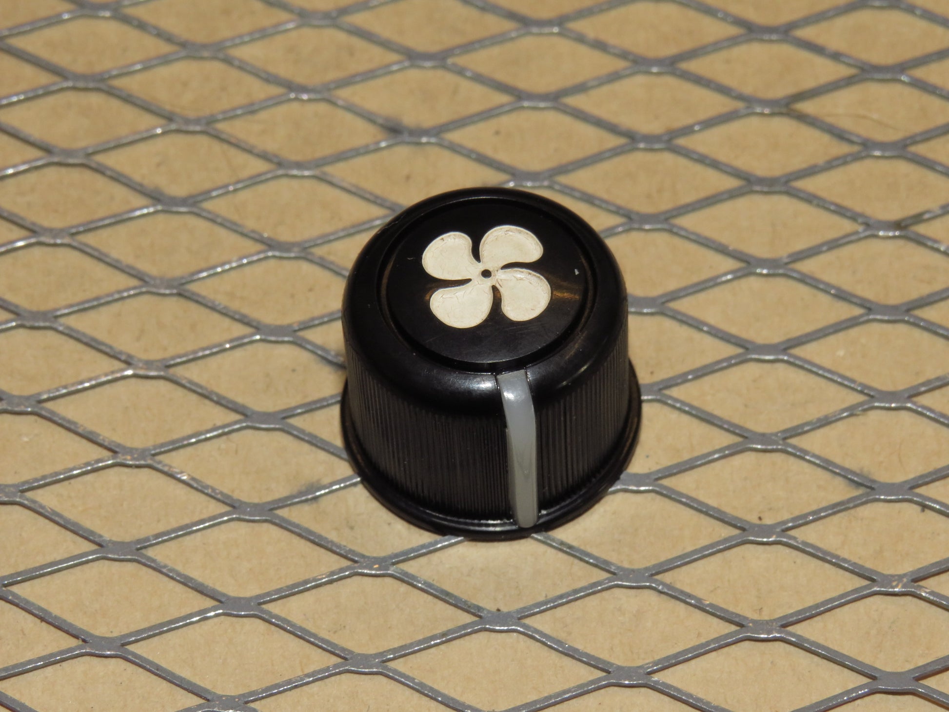 79 80 81 82 83 Datsun 280zx OEM Manual Climate Control Fan Speed Switch Knob