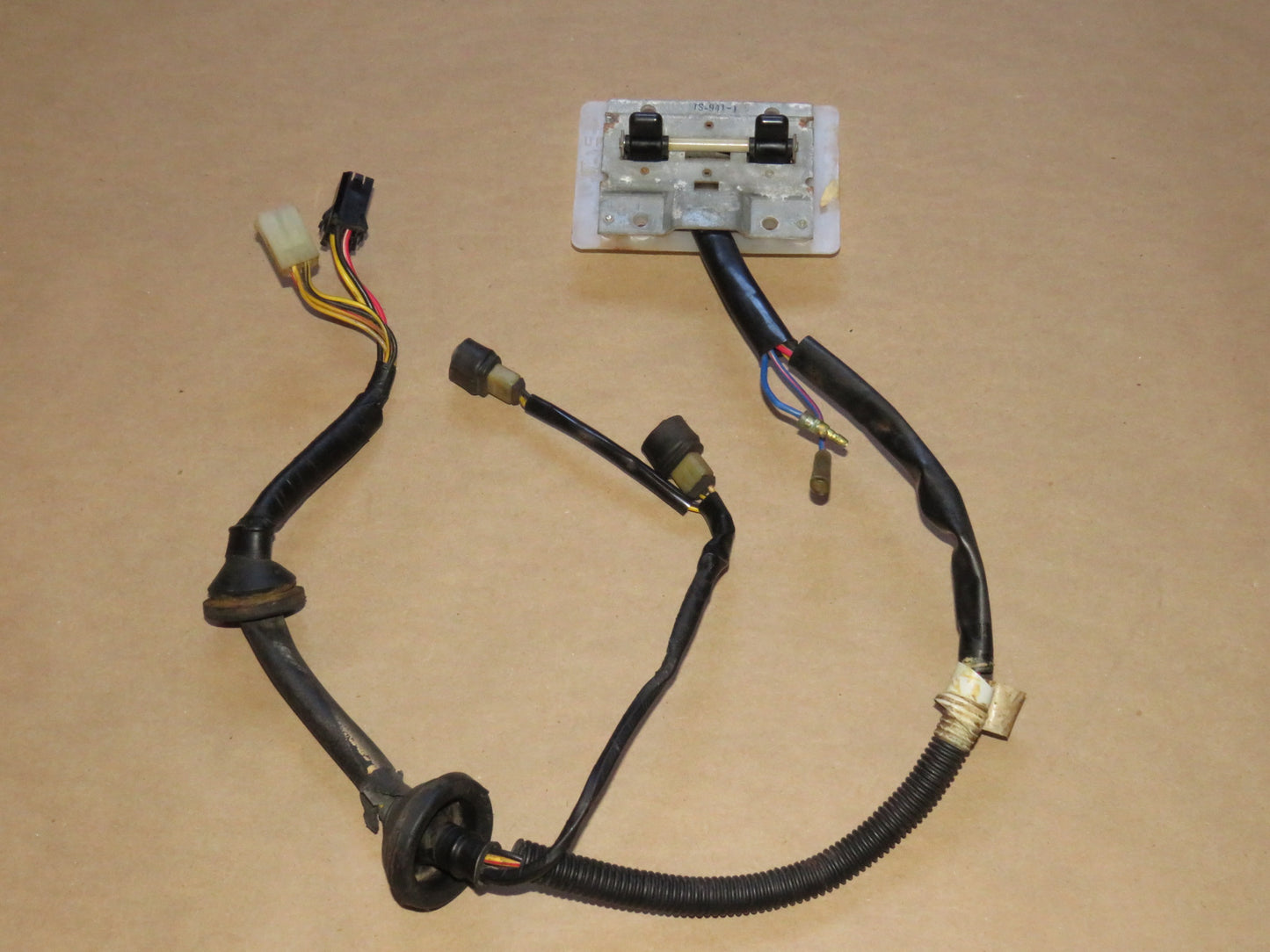 79 80 81 82 83 Datsun 280zx OEM Power Window Switch - Left
