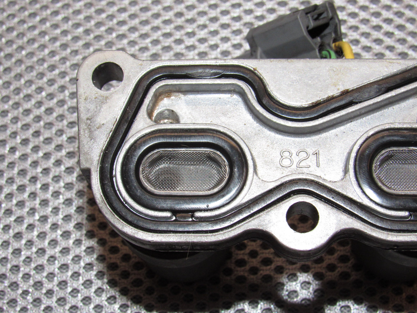 00 01 Acura Integra OEM A/T Lock Up Control Solenoid Valve Assembly