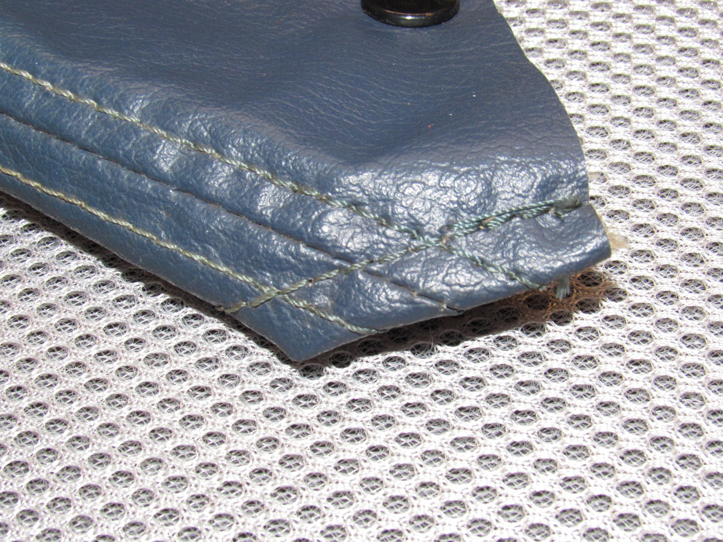 84 85 86 87 88 89 Nissan 300zx OEM Parking Handle Boot Cover