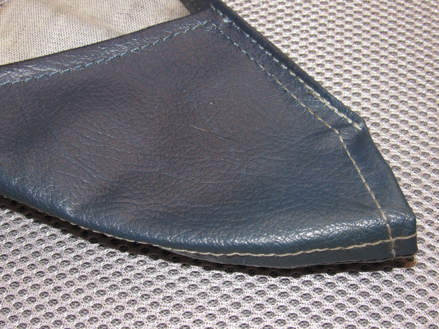 84 85 86 87 88 89 Nissan 300zx OEM Parking Handle Boot Cover