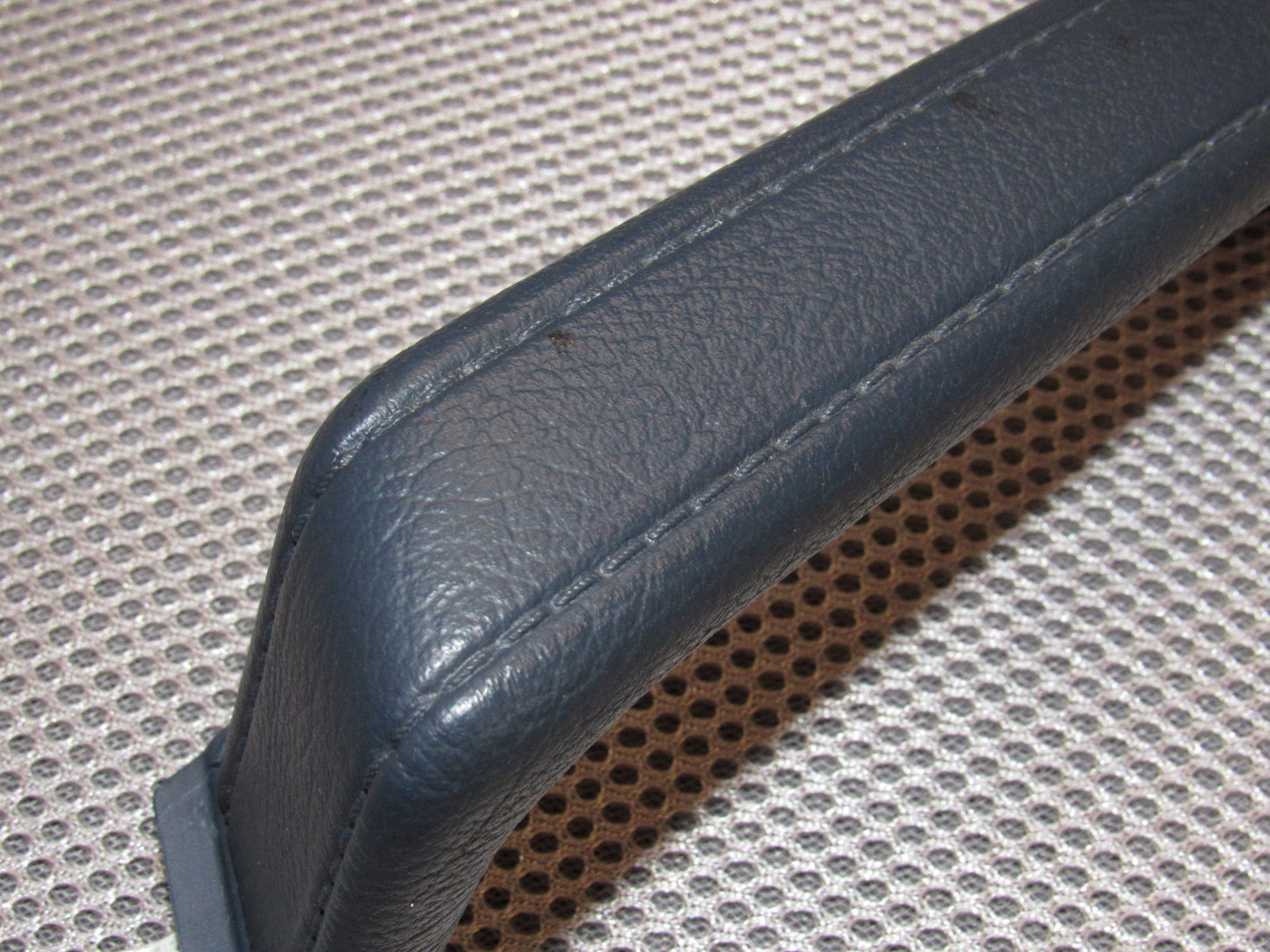 84 85 86 87 88 89 Nissan 300zx OEM Interior Door Panel Pull Handle - Right