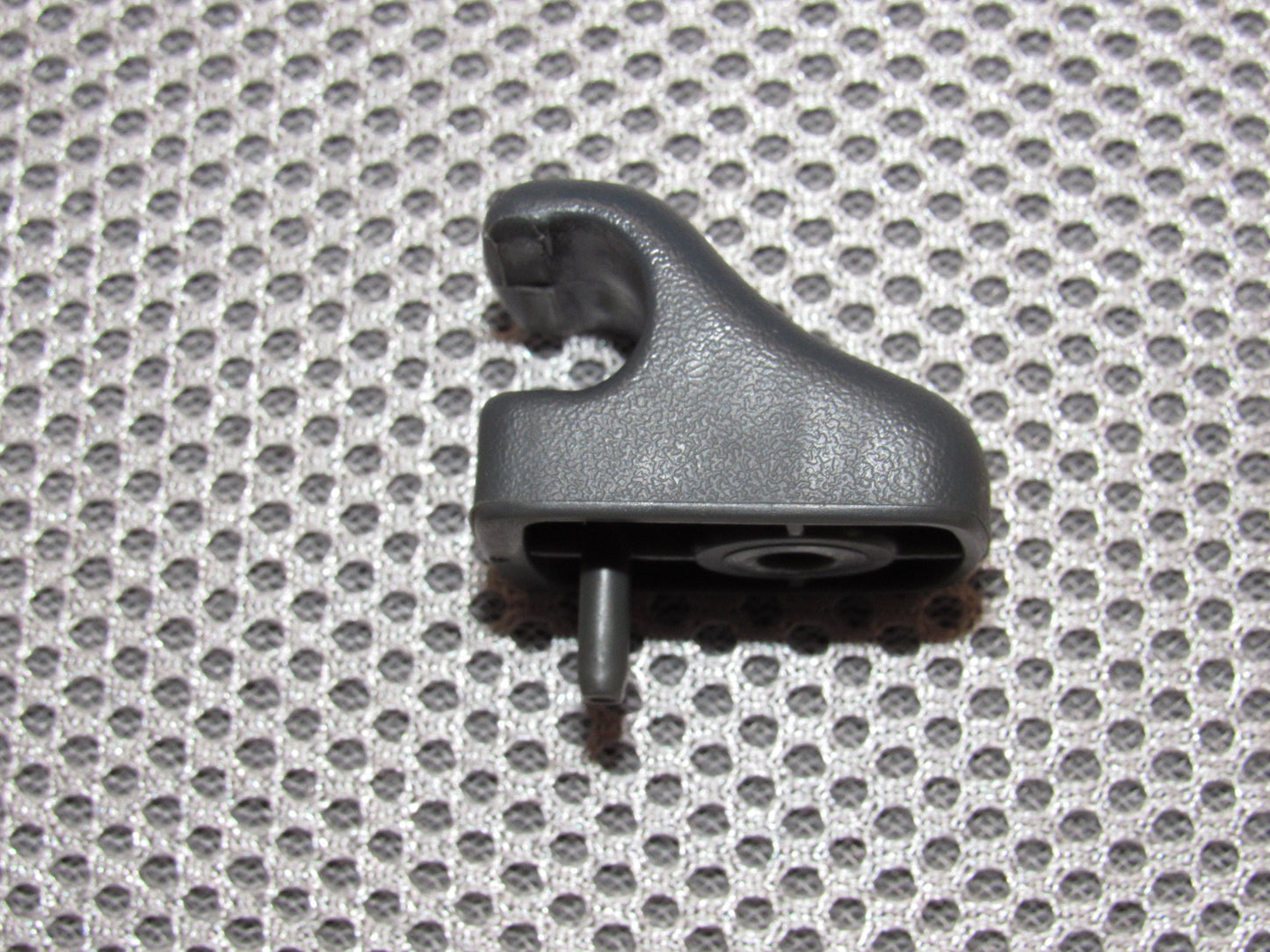 84 85 86 87 88 89 Nissan 300zx OEM Sun Visor Holder Lock Clip