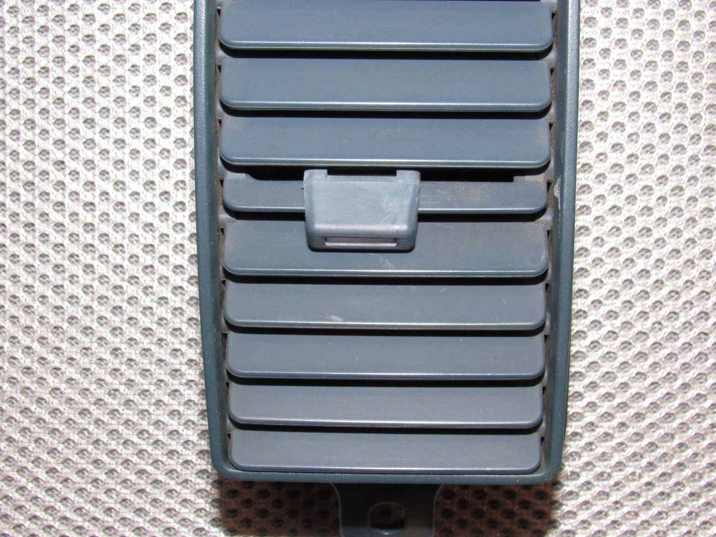 84 85 86 87 88 89 Nissan 300zx OEM Dash Air Vent Louver - Left