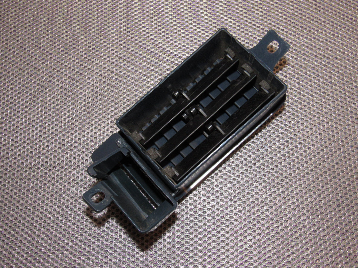 84 85 86 87 88 89 Nissan 300zx OEM Dash Air Vent Louver - Left