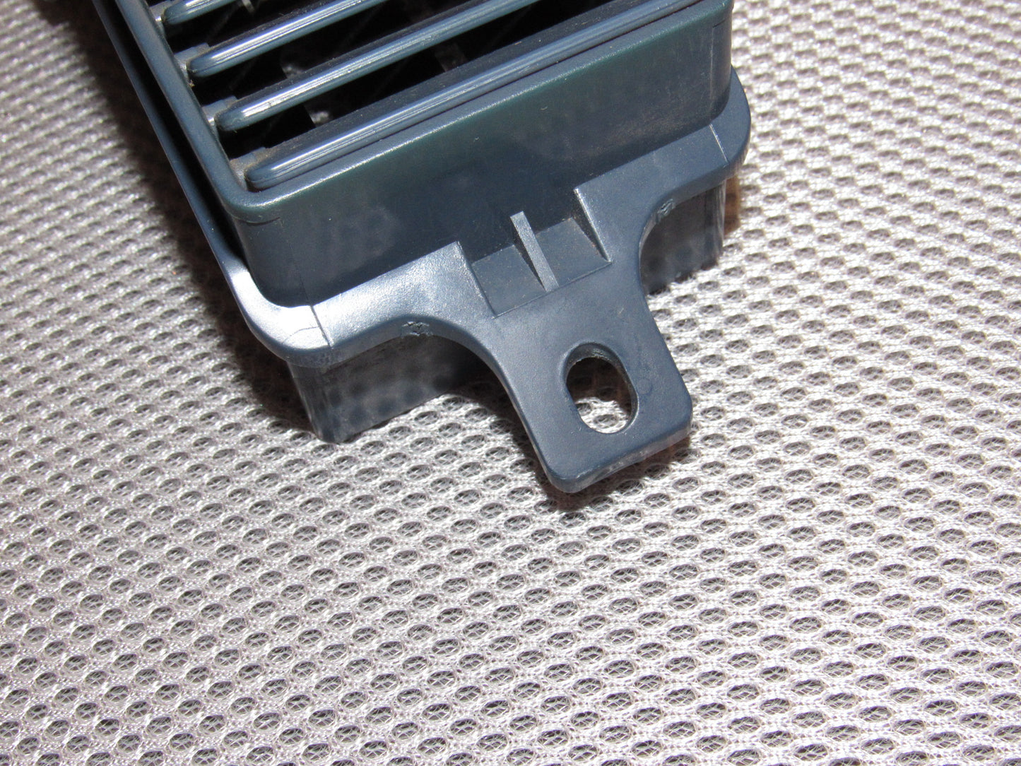 84 85 86 87 88 89 Nissan 300zx OEM Dash Air Vent Louver - Right