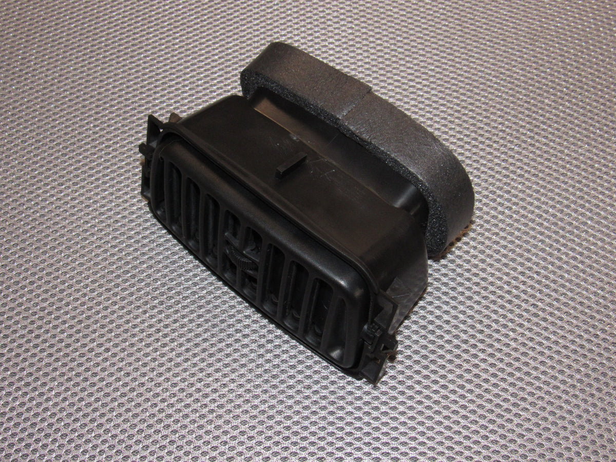 01 02 03 04 Ford Escape OEM Center Dash Panel Air Vent Louver - Right