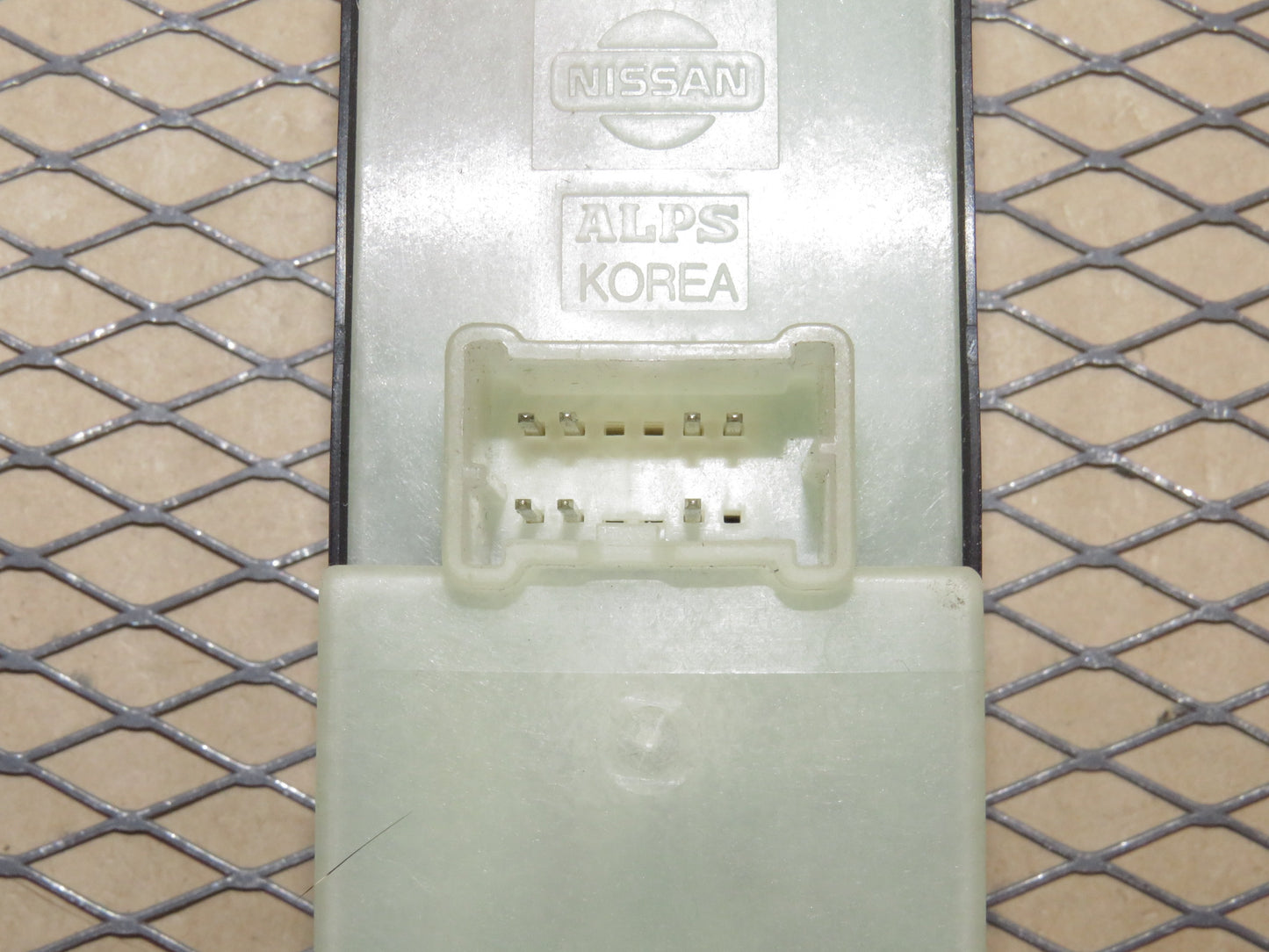05 06 Nissan Altima OEM Front Window Switch - Right