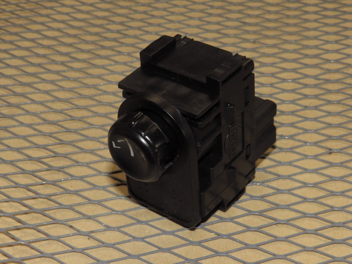 05 06 Nissan Altima OEM Power Mirror Switch