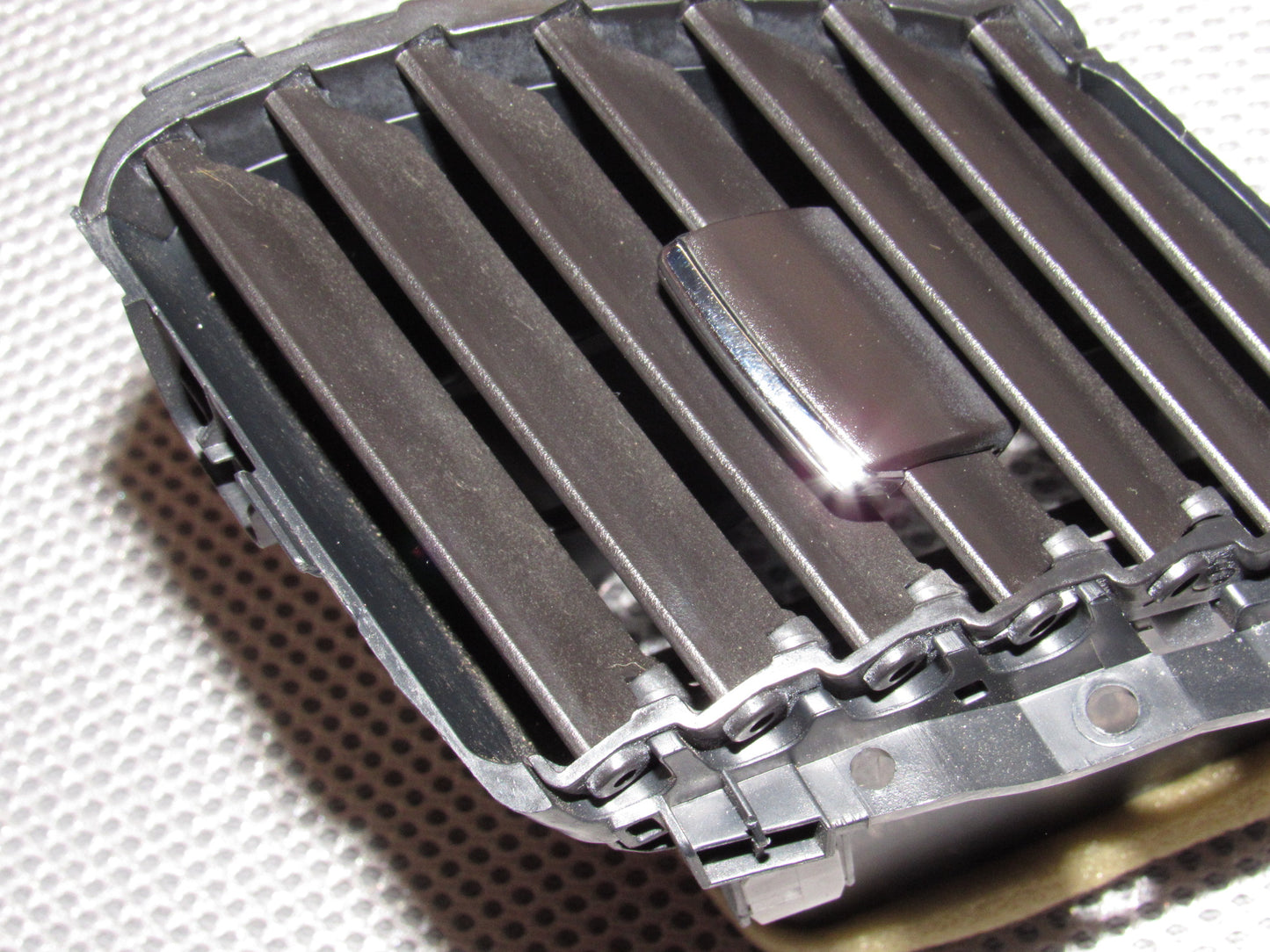 13 14 15 Acura RDX OEM Dash Center Air Vent Louver - Right