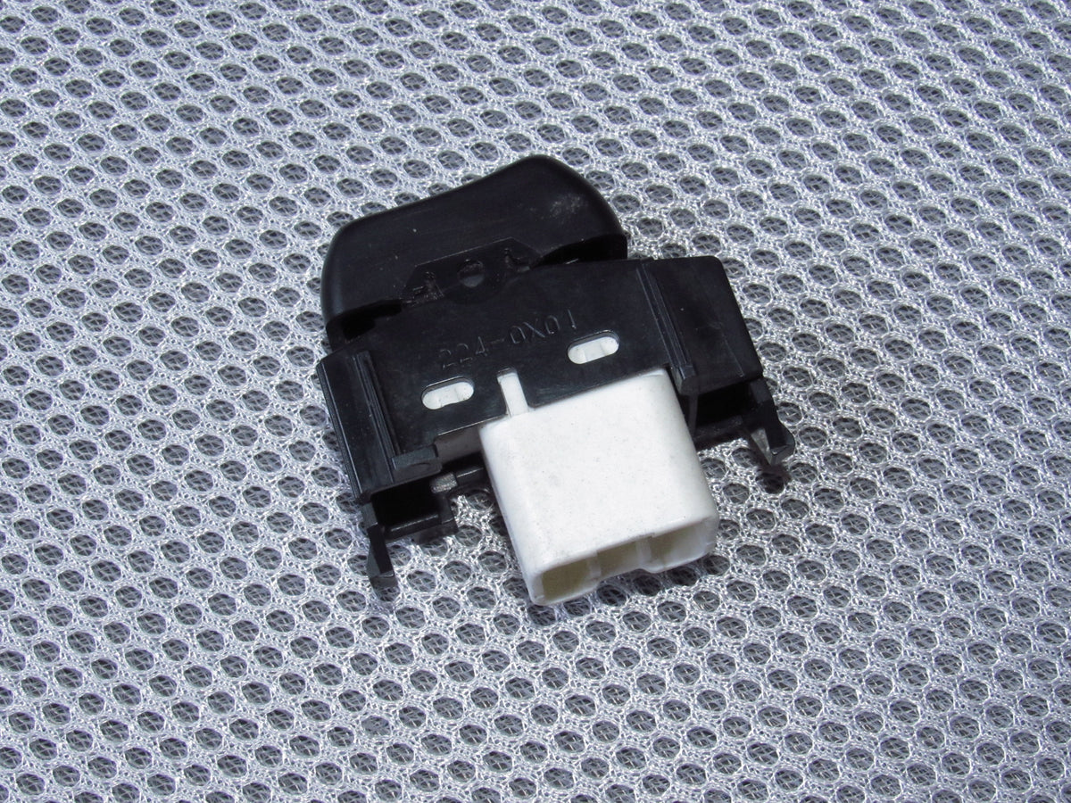 99-02 Toyota 4Runner OEM Front Power Door Lock Switch - Right