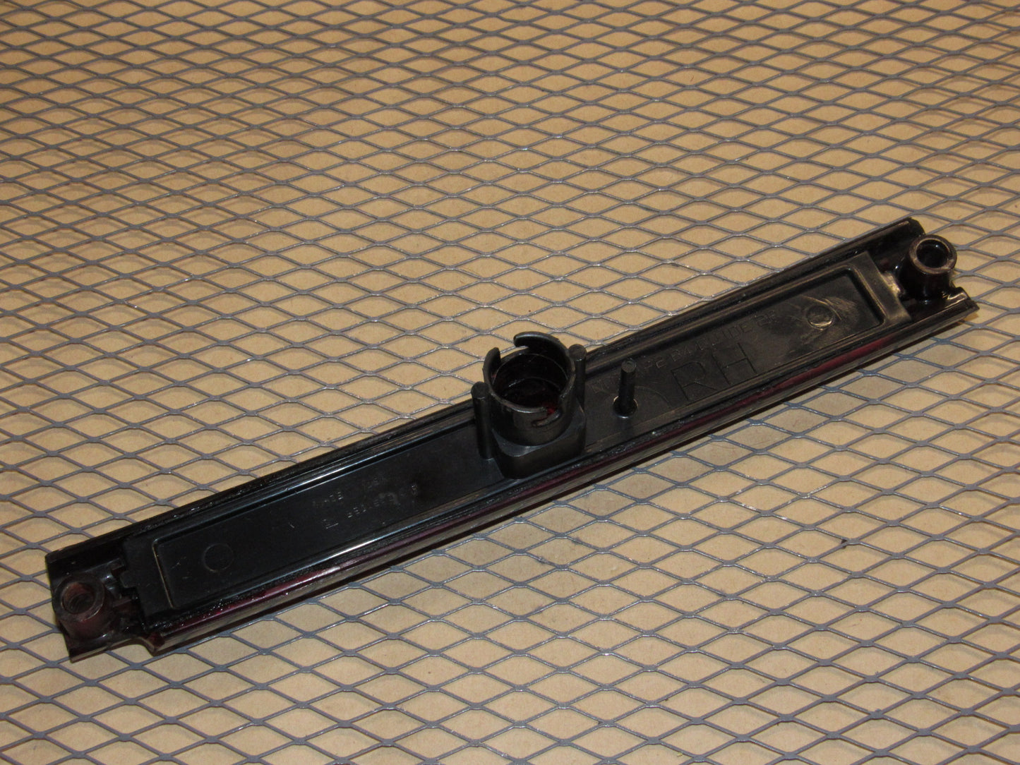 84 85 Pontiac Fiero OEM Rear Side Marker Light Lamp - Right