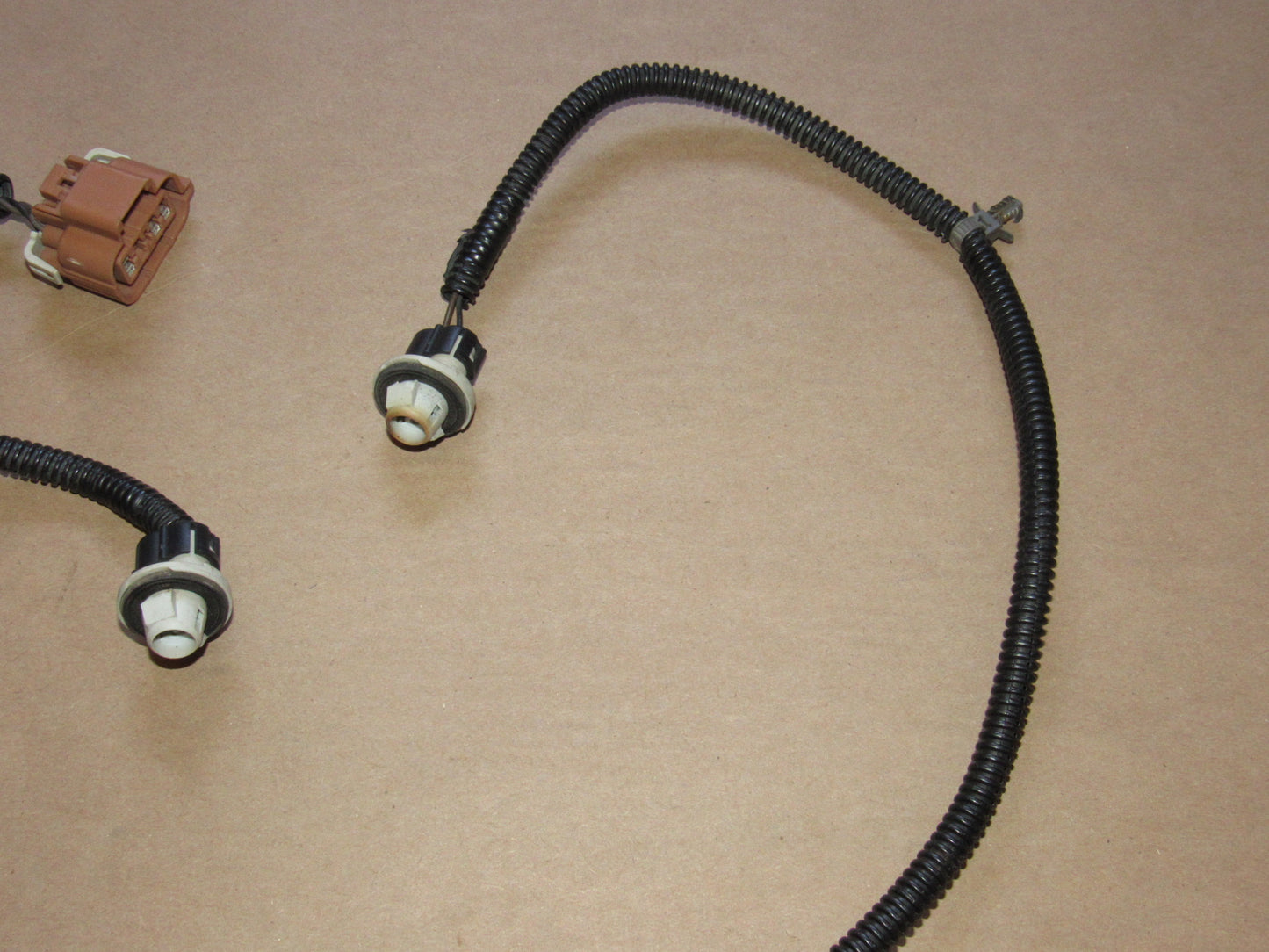 93-02 Pontiac Firebird OEM Rear Side Marker Light Lamp Bulb Socket & Harness