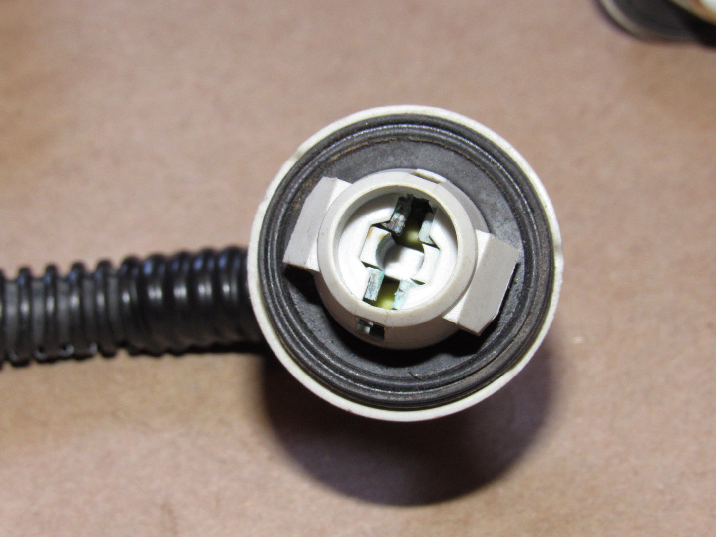 93-02 Pontiac Firebird OEM Rear Side Marker Light Lamp Bulb Socket & Harness