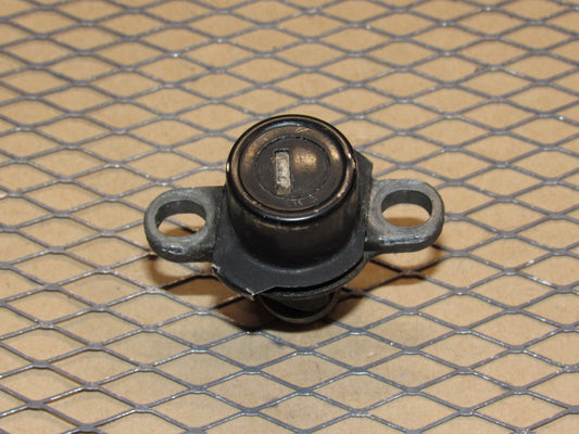 93-02 Pontiac Firebird OEM Trunk Lock Cylinder Tumbler