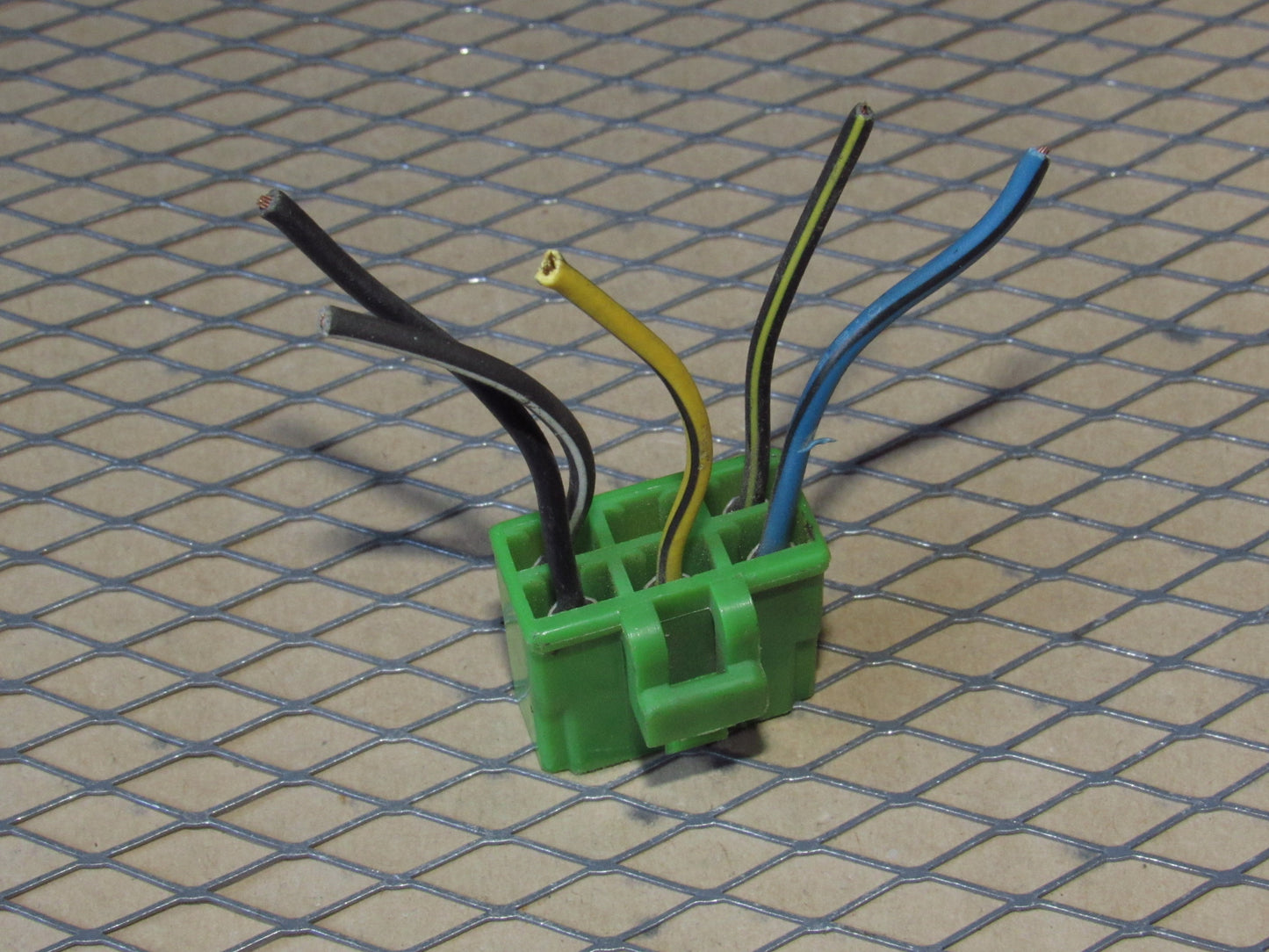 74-78 Toyota Corona OEM Fuel Pump Relay Pigtail Harness Connector