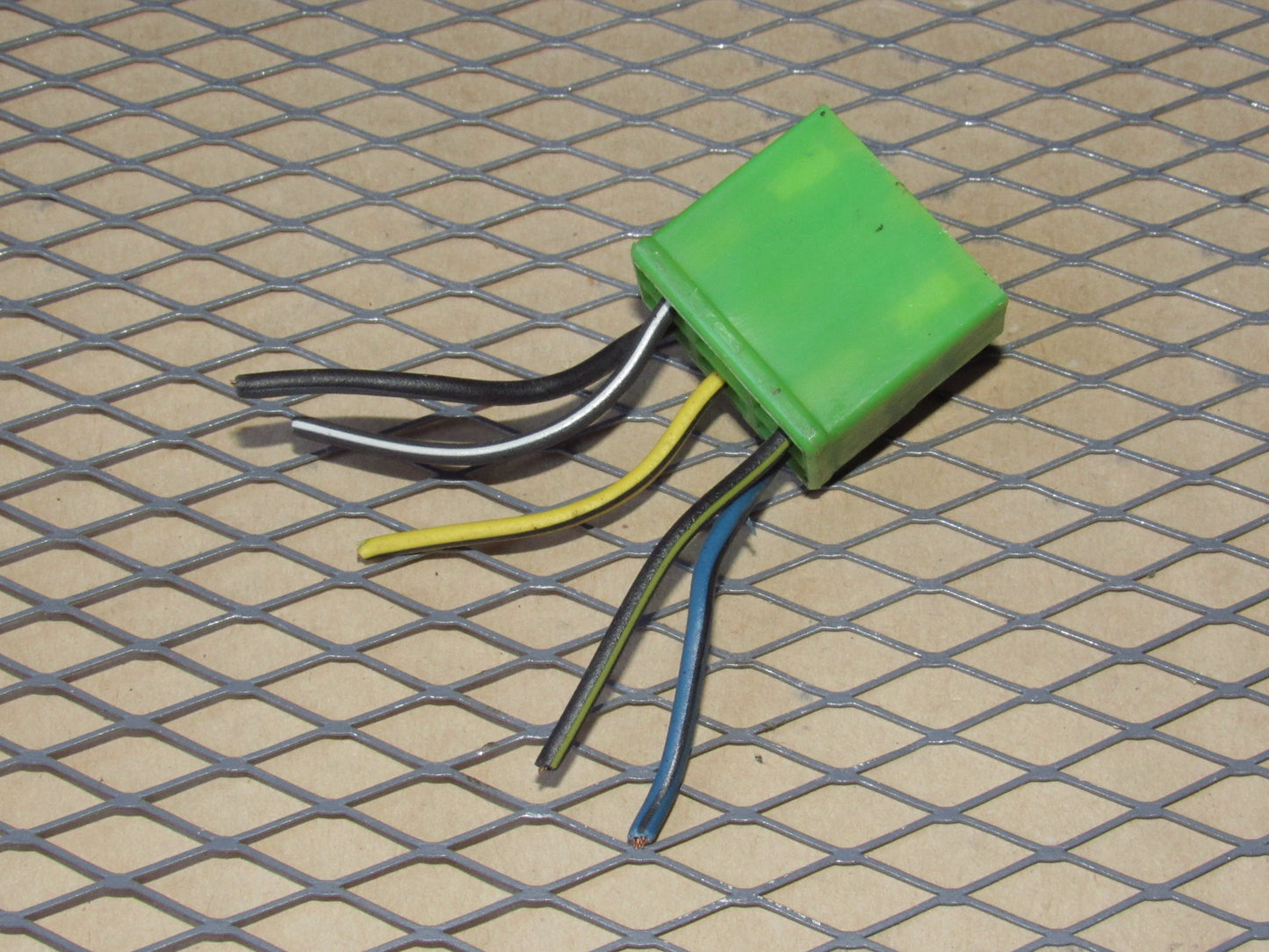 74-78 Toyota Corona OEM Fuel Pump Relay Pigtail Harness Connector