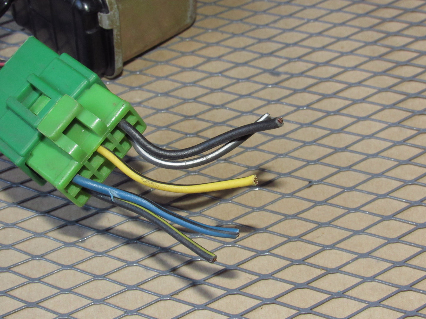 74-78 Toyota Corona OEM Fuel Pump Relay Pigtail Harness Connector