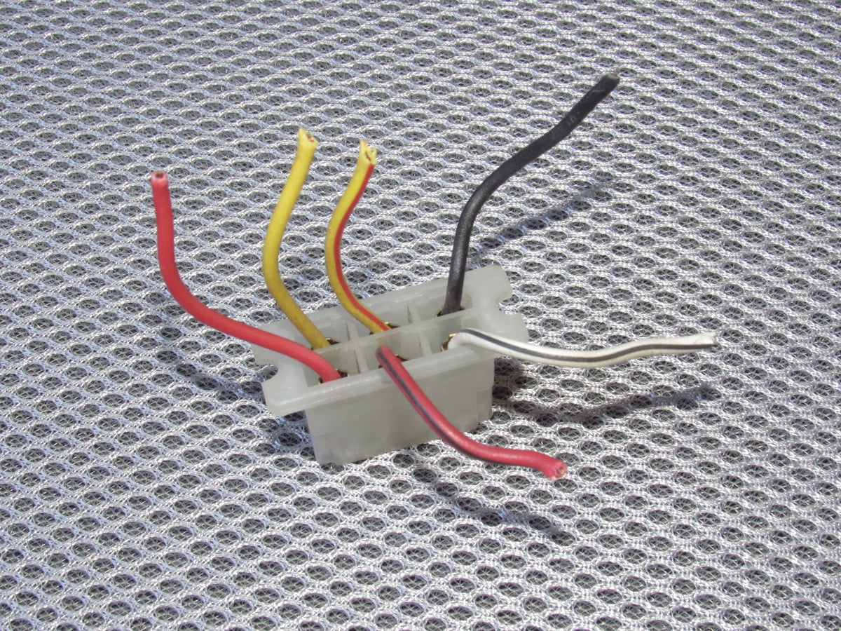 71-75 Toyota Celica OEM Tachometer RPM Gauge Meter Pigtail Harness Connector