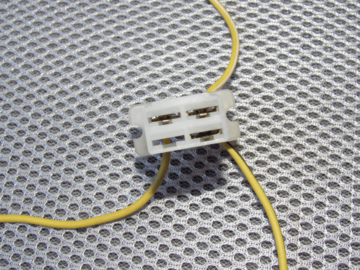 71-75 Toyota Celica OEM Change Oil Light Gauge Meter Pigtail Harness Connector
