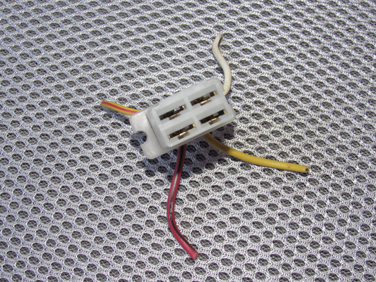 71-75 Toyota Celica OEM Fuel Gauge Meter Pigtail Harness Connector
