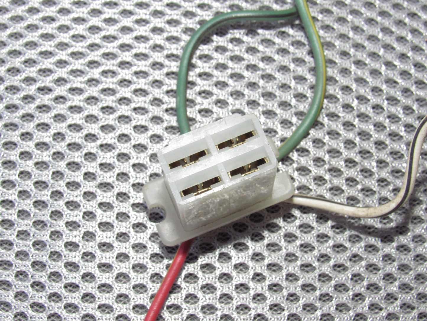 71-75 Toyota Celica OEM Cluster Turn Signal Indicator Light Pigtail Harness Connector