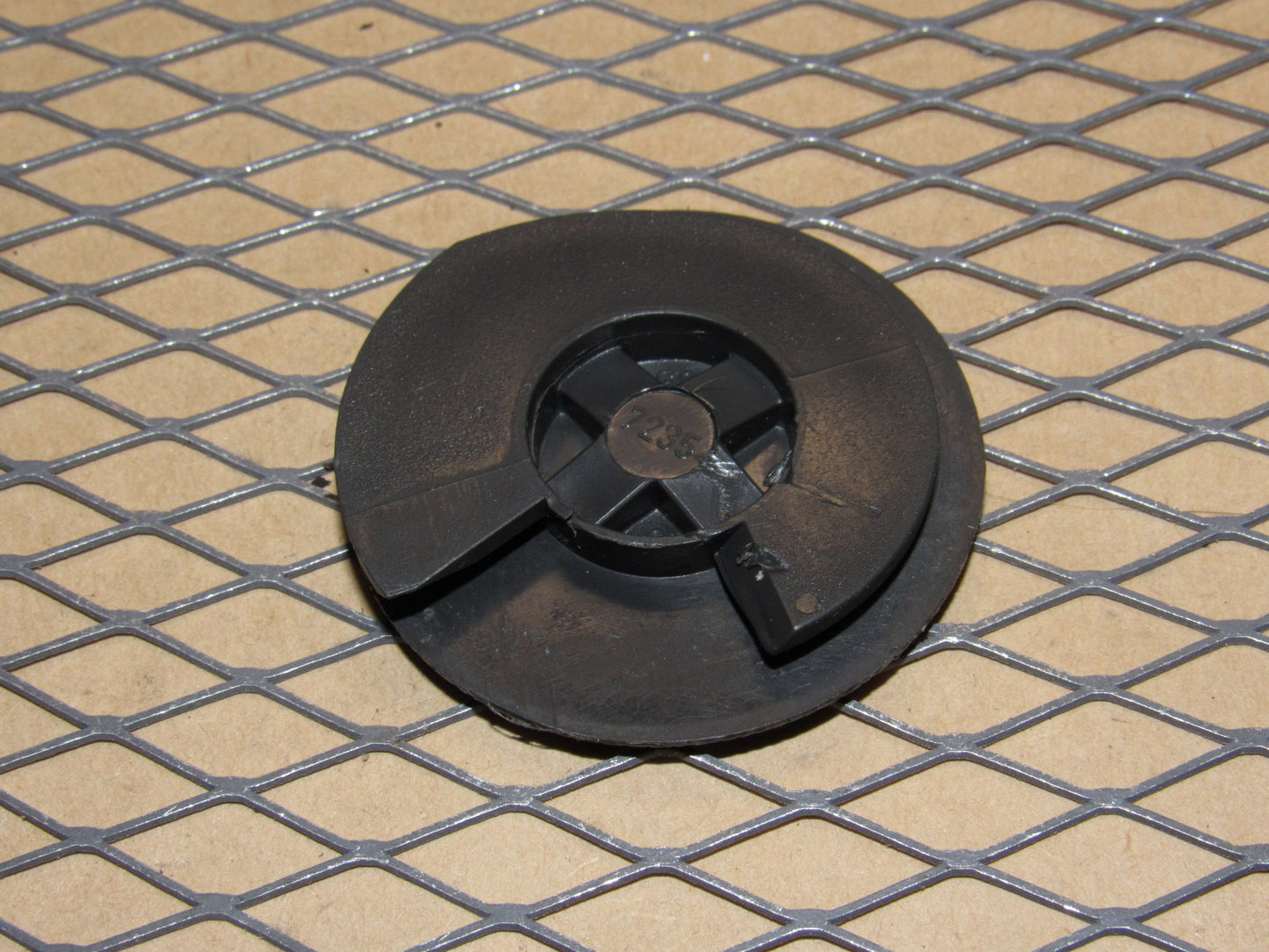 93-02 Pontiac Firebird OEM Seat Belt Filler Finish Trim Cap Circular Cover