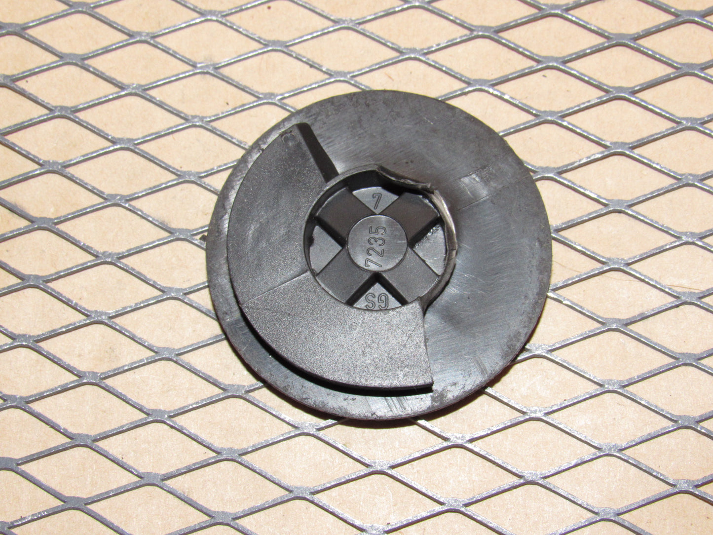 93-02 Pontiac Firebird OEM Seat Belt Filler Finish Trim Cap Circular Cover