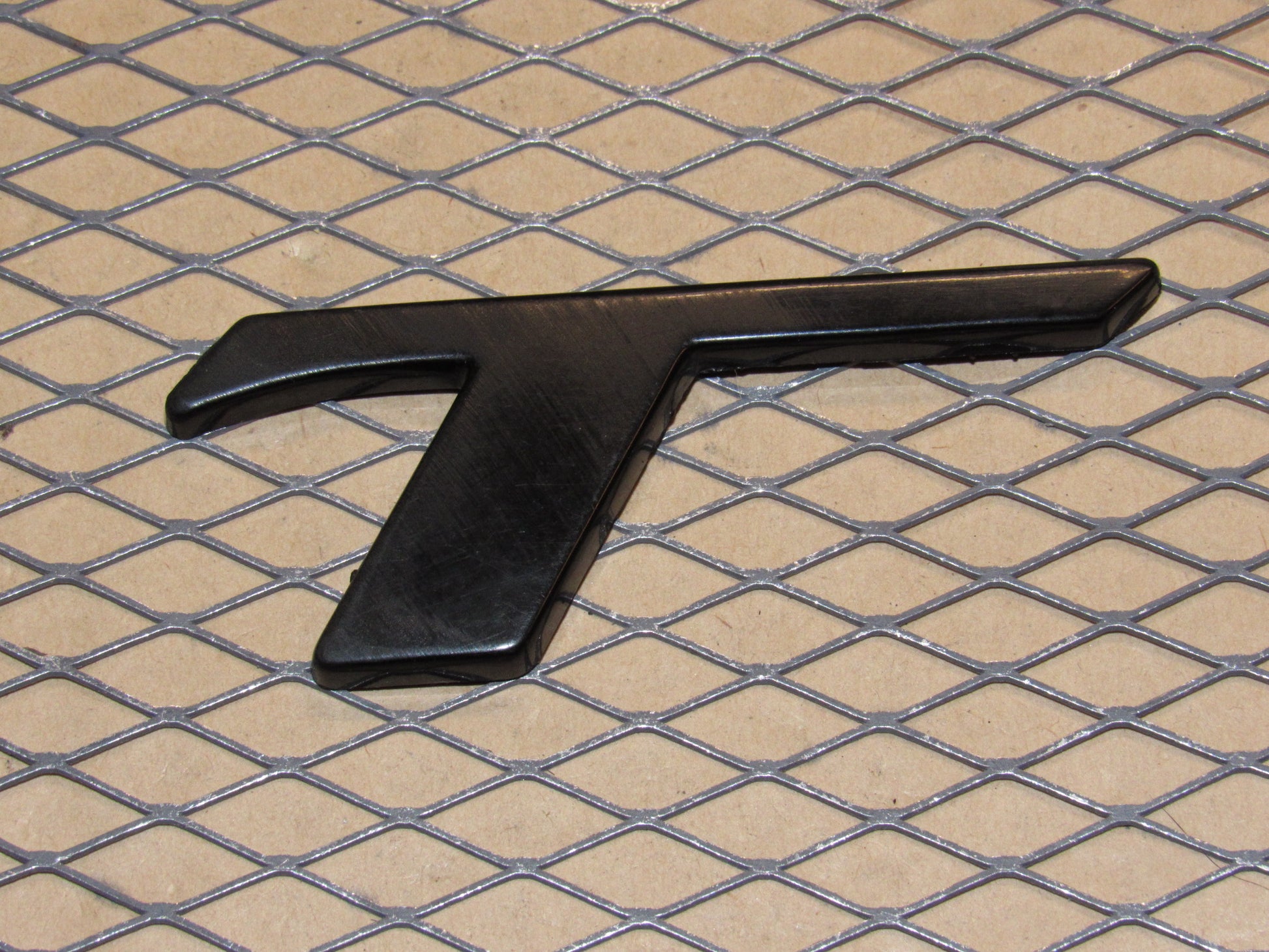 98 99 00 01 02 Pontiac Firebird Trans Am OEM Fender Emblem Badge "T"