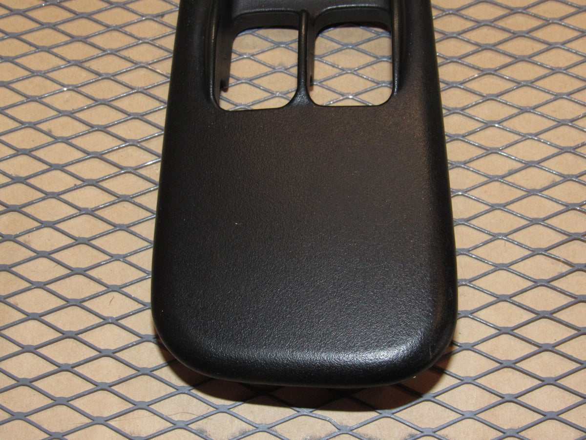 00 01 02 03 04 05 Mitsubishi Eclipse OEM Window Switch Bezel Trim Cover - Left