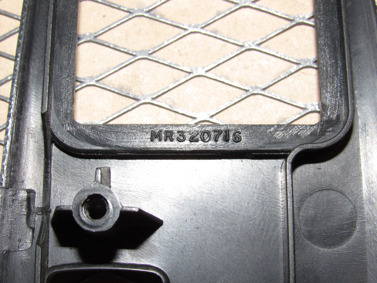 00 01 02 03 04 05 Mitsubishi Eclipse OEM Window Switch Bezel Trim Cover - Left