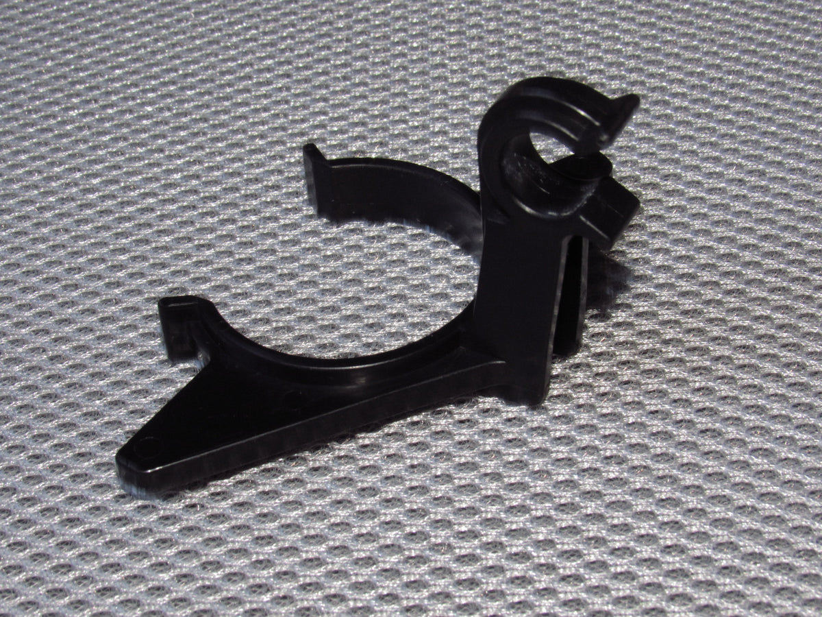 88-91 Honda CRX OEM Radiator Hose Retainer Holder Clip – Autopartone