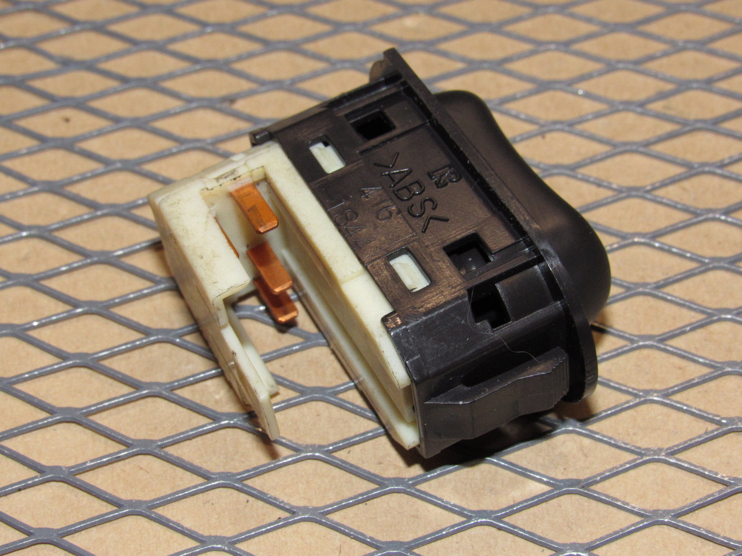 99 00 01 02 03 04 05 Saab 9-5 OEM Interior Dome Map Light Lamp Switch