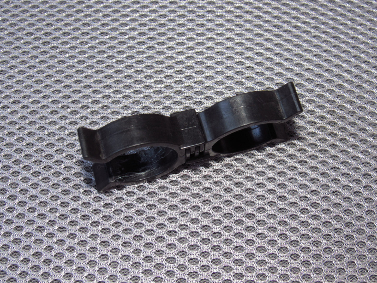 88-91 Honda CRX OEM Engine Hose Holder Retainer Clip