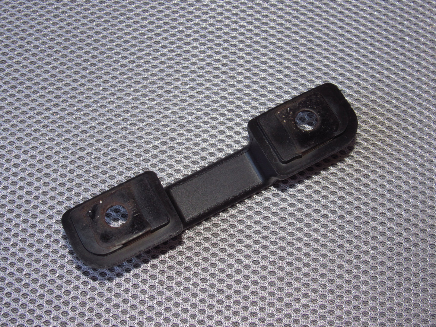 88-91 Honda CRX OEM Seat Belt Guide