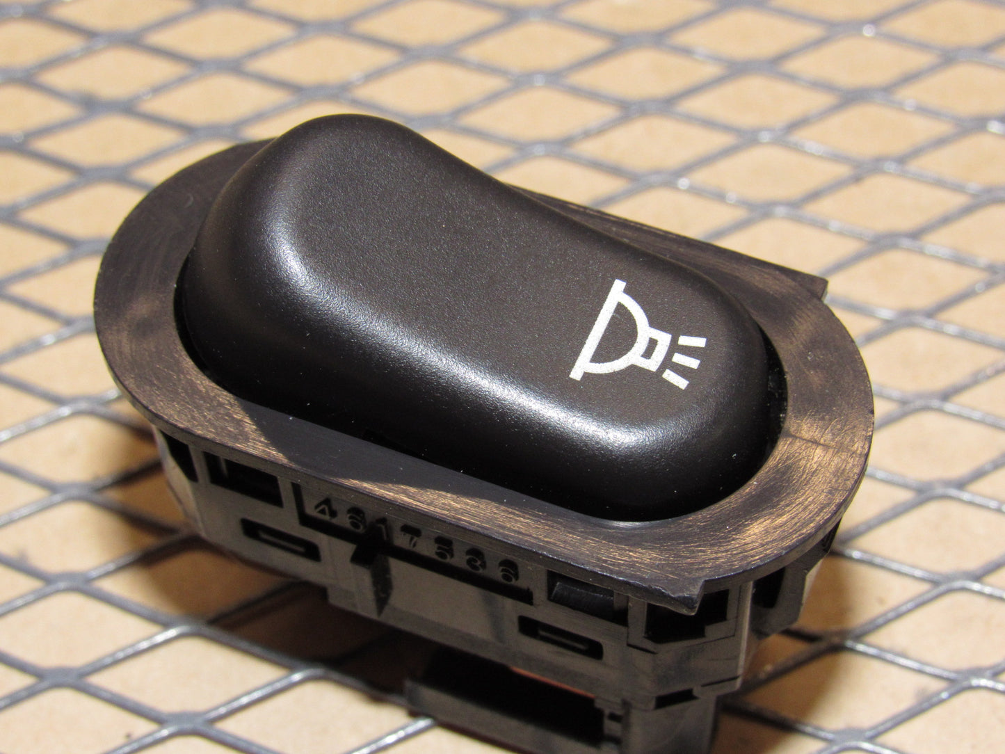 99 00 01 02 03 04 05 Saab 9-5 OEM Dome Light Map Lamp Switch