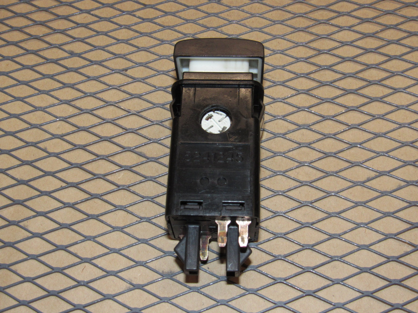 99 00 01 02 03 04 05 Saab 9-5 OEM Traction ESP Switch