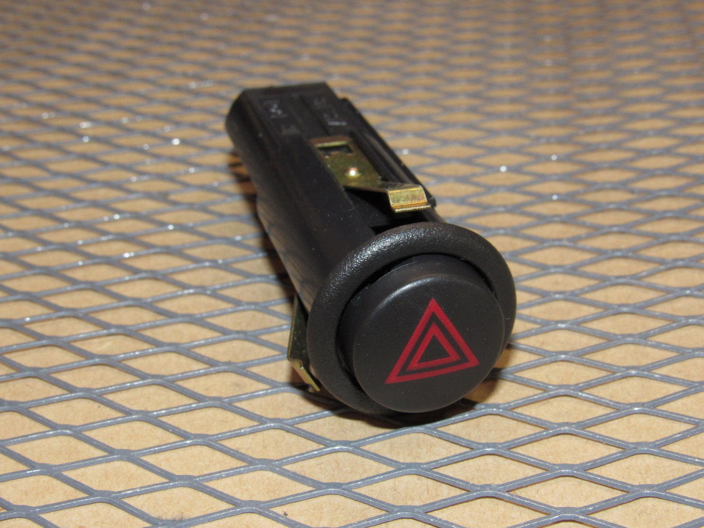 99 00 01 02 03 04 05 Saab 9-5 OEM Hazard Light Switch