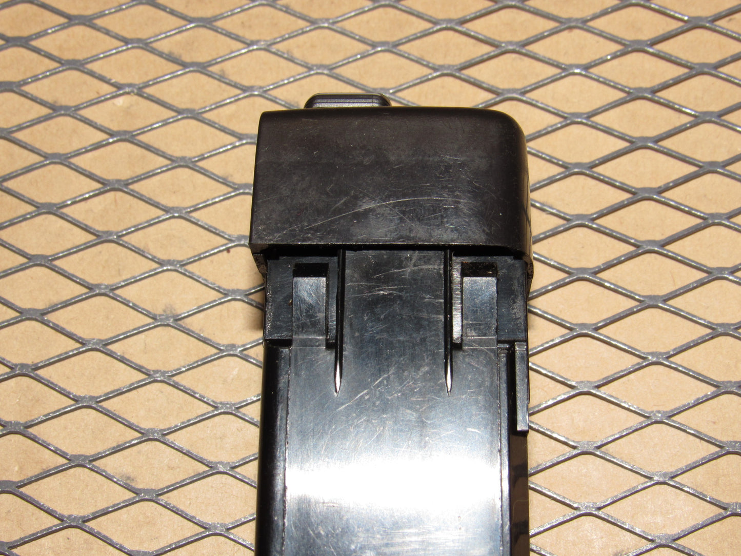99 00 01 02 03 04 05 Saab 9-5 OEM Heated Seat Switch