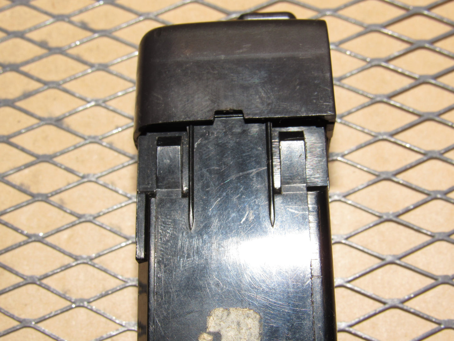 99 00 01 02 03 04 05 Saab 9-5 OEM Heated Seat Switch