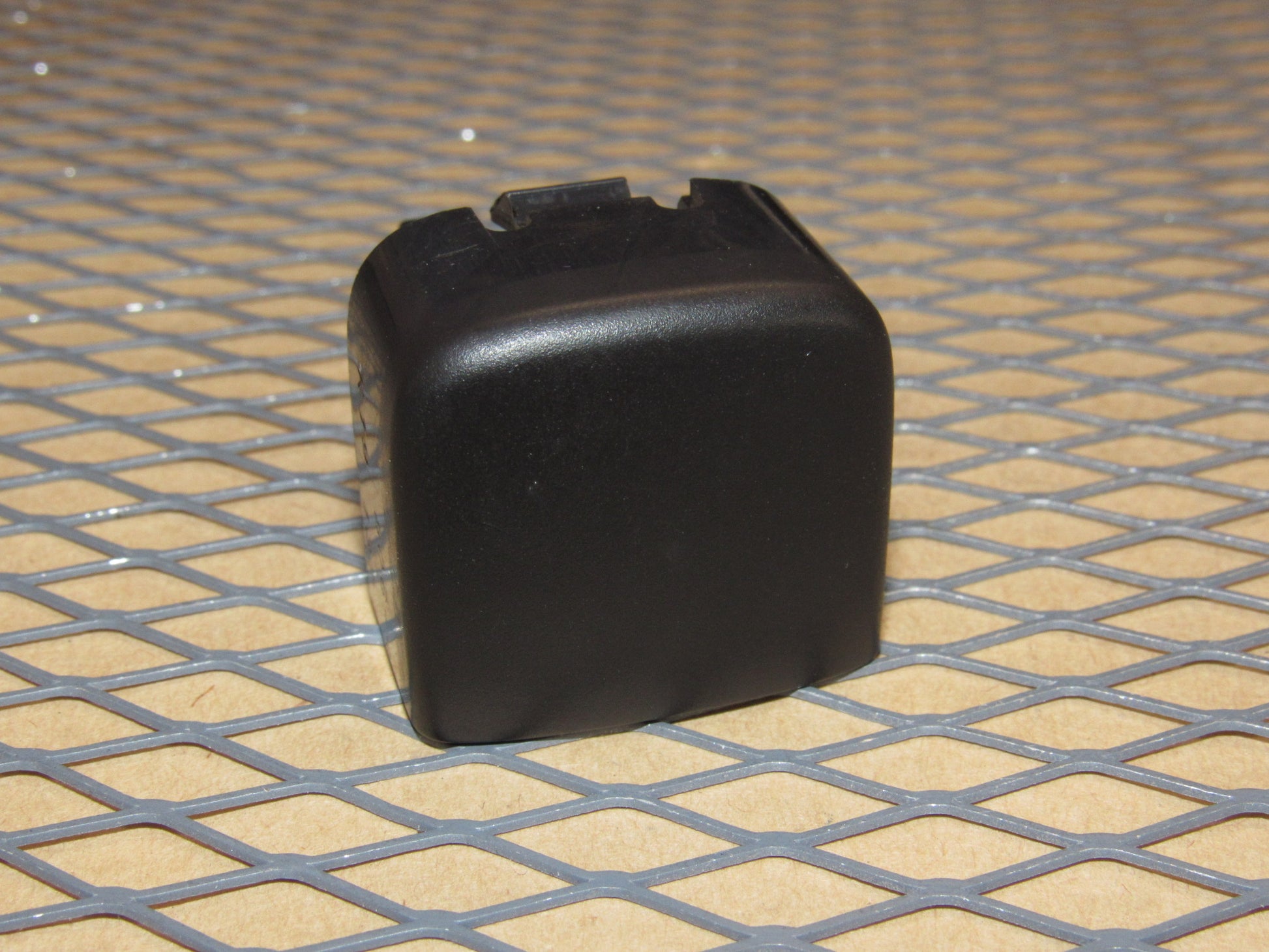 99 00 01 02 03 04 05 Saab 9-5 OEM Dash Switch Delete End Filler Trim Cap Cover
