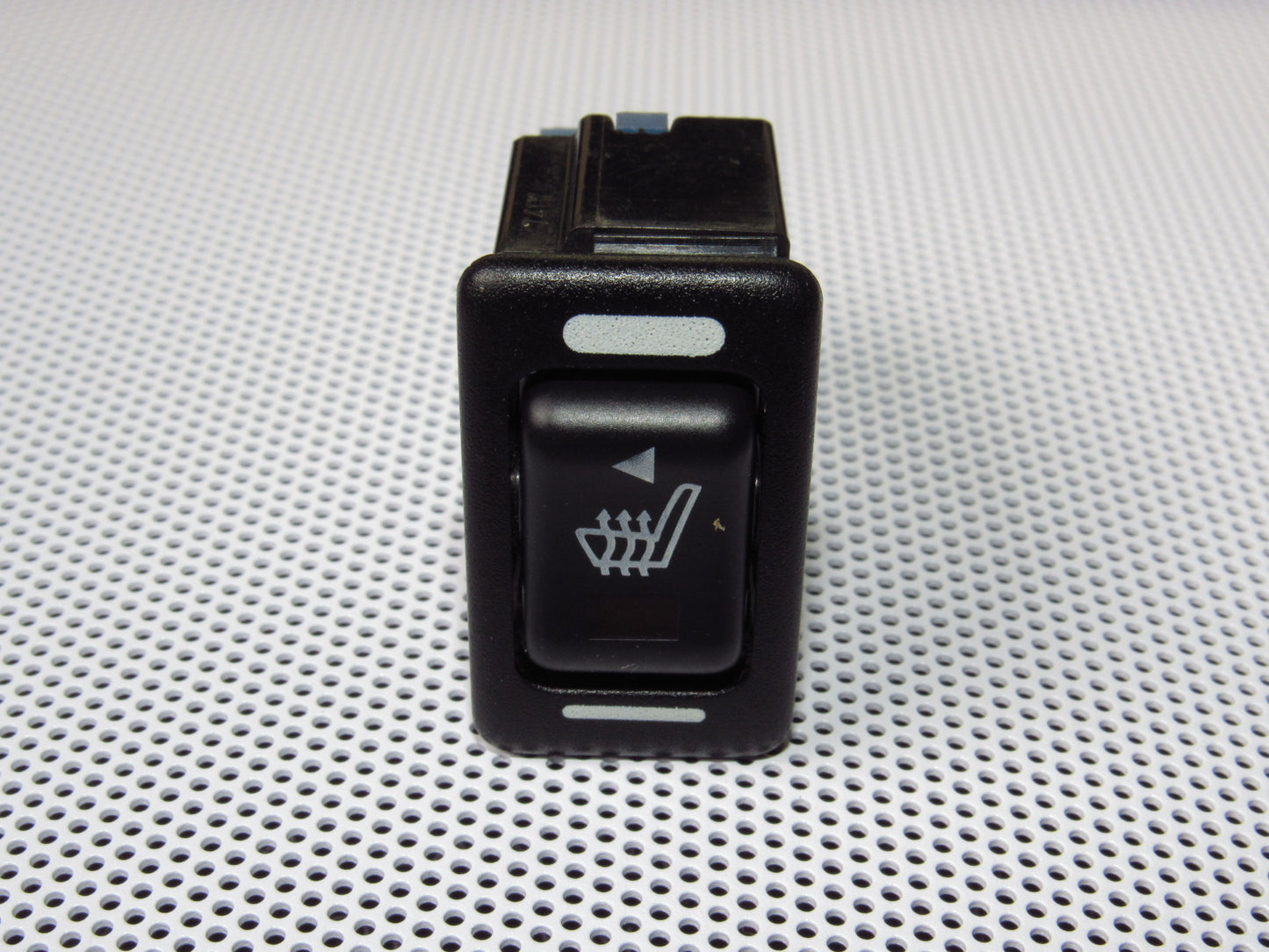 94-95 Nissan Pathfinder OEM Front Heated Seat Switch - Left