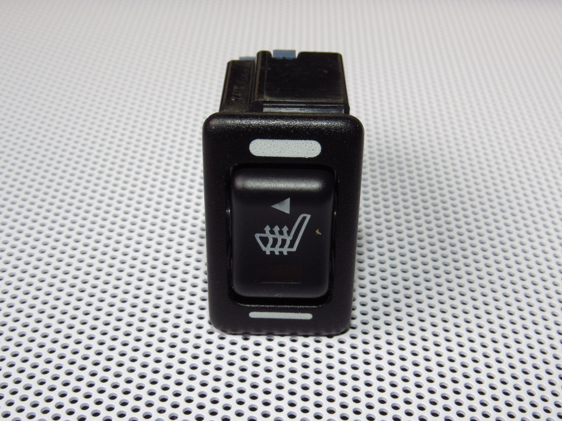 94-95 Nissan Pathfinder OEM Front Heated Seat Switch - Left