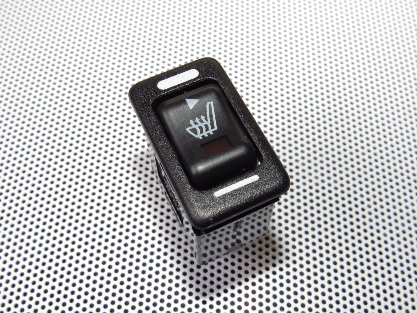 94-95 Nissan Pathfinder OEM Front Heated Seat Switch - Right
