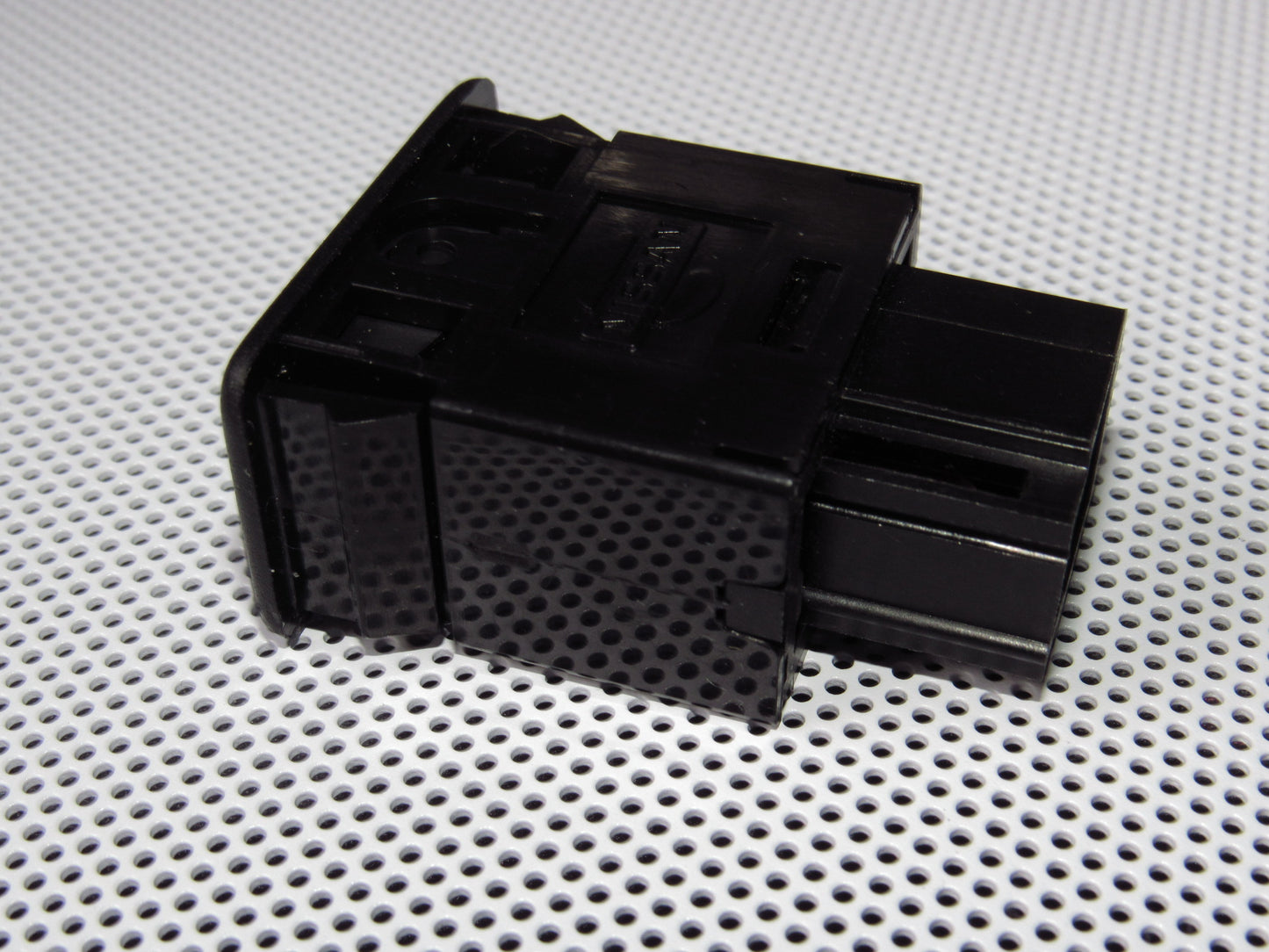 94-95 Nissan Pathfinder OEM Front Heated Seat Switch - Right