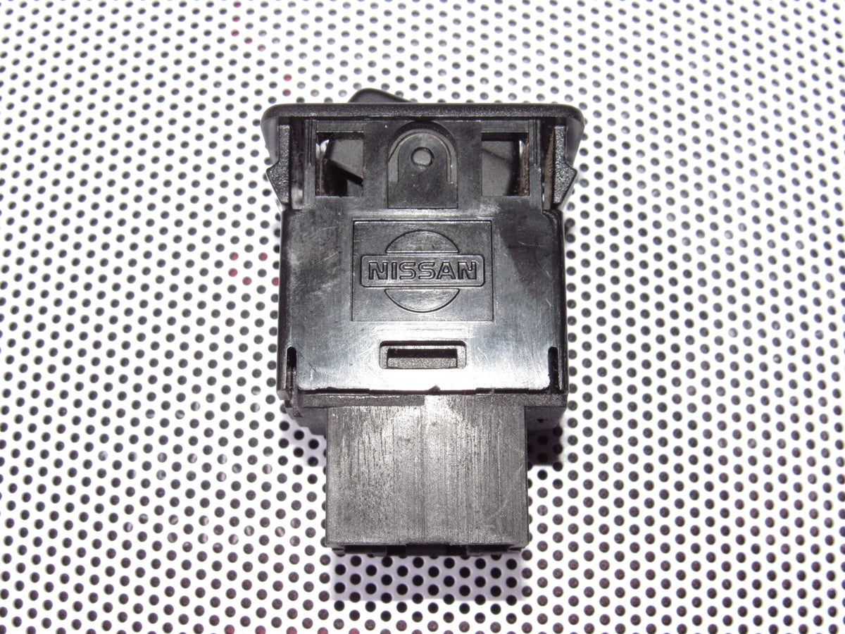 94-95 Nissan Pathfinder OEM Tailgate Trunk Door Release Switch