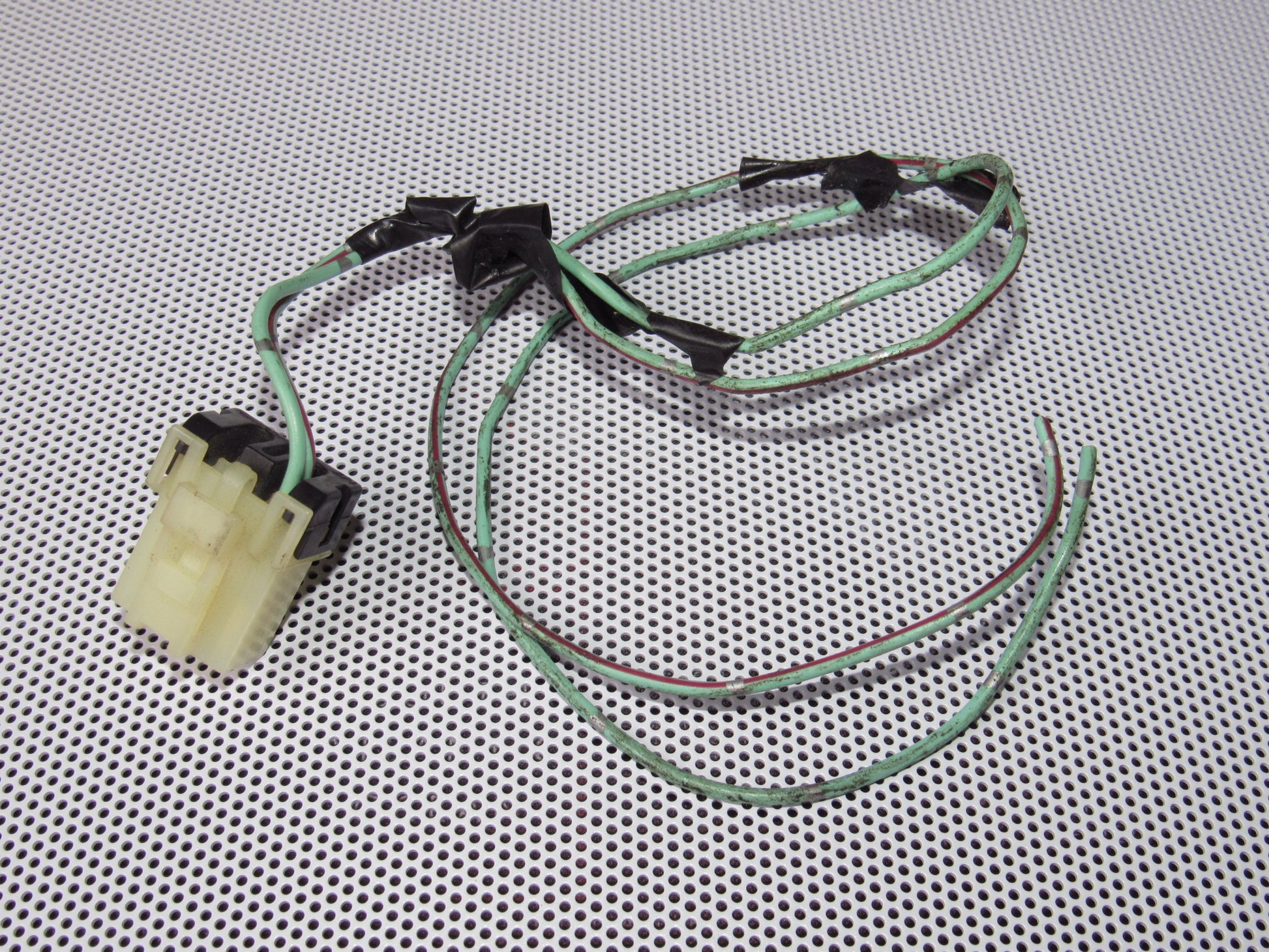 94-95 Nissan Pathfinder OEM Tailgate Trunk Door Release Switch Pigtail ...