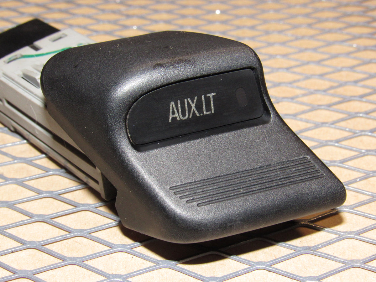 93 94 95 Honda Del Sol OEM Aux Lt Auxiliary Light Switch