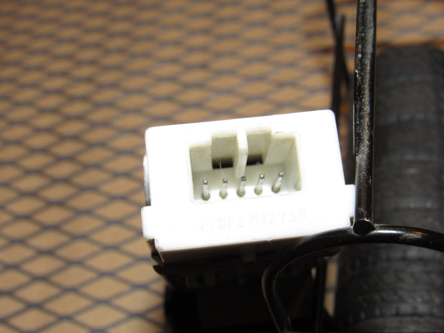 93 94 95 96 97 Honda Del Sol OEM Rear Defroster Switch