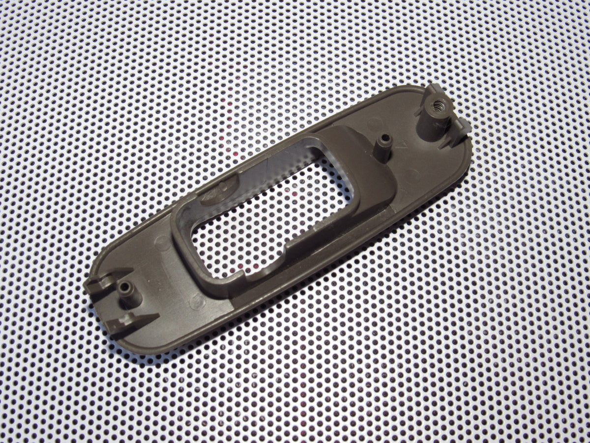 01-04 Mitsubishi Montero Sport OEM Rear Window Switch Trim Bezel Cover